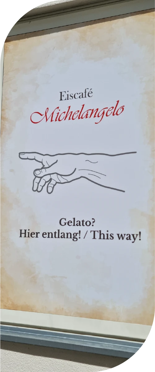 Wegweiser zum Eiscafé Michelangelo